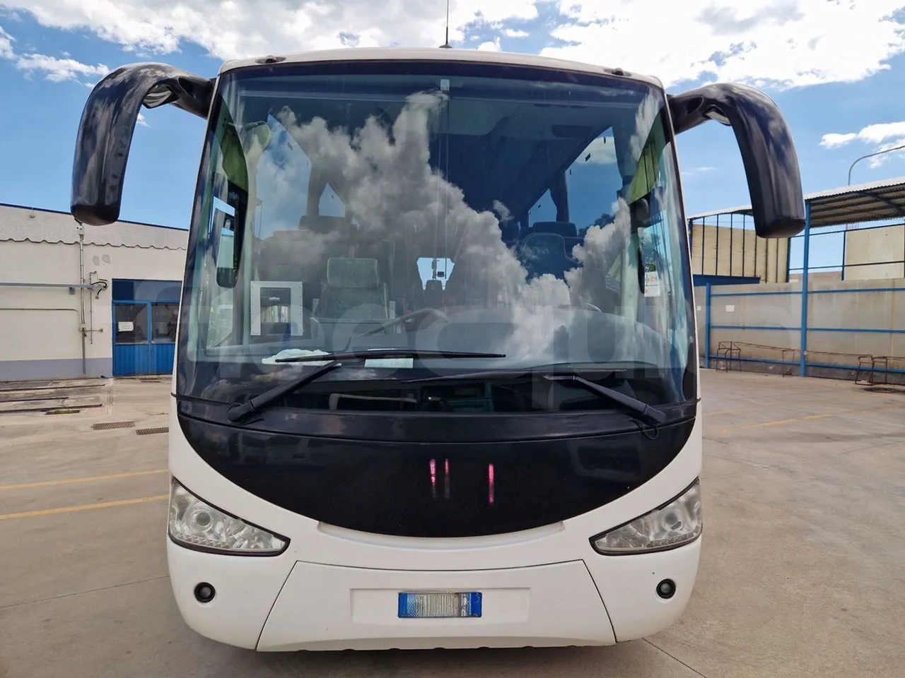 Irizar Scania K380EB - EUR4 - 279kW - 12m - front photo