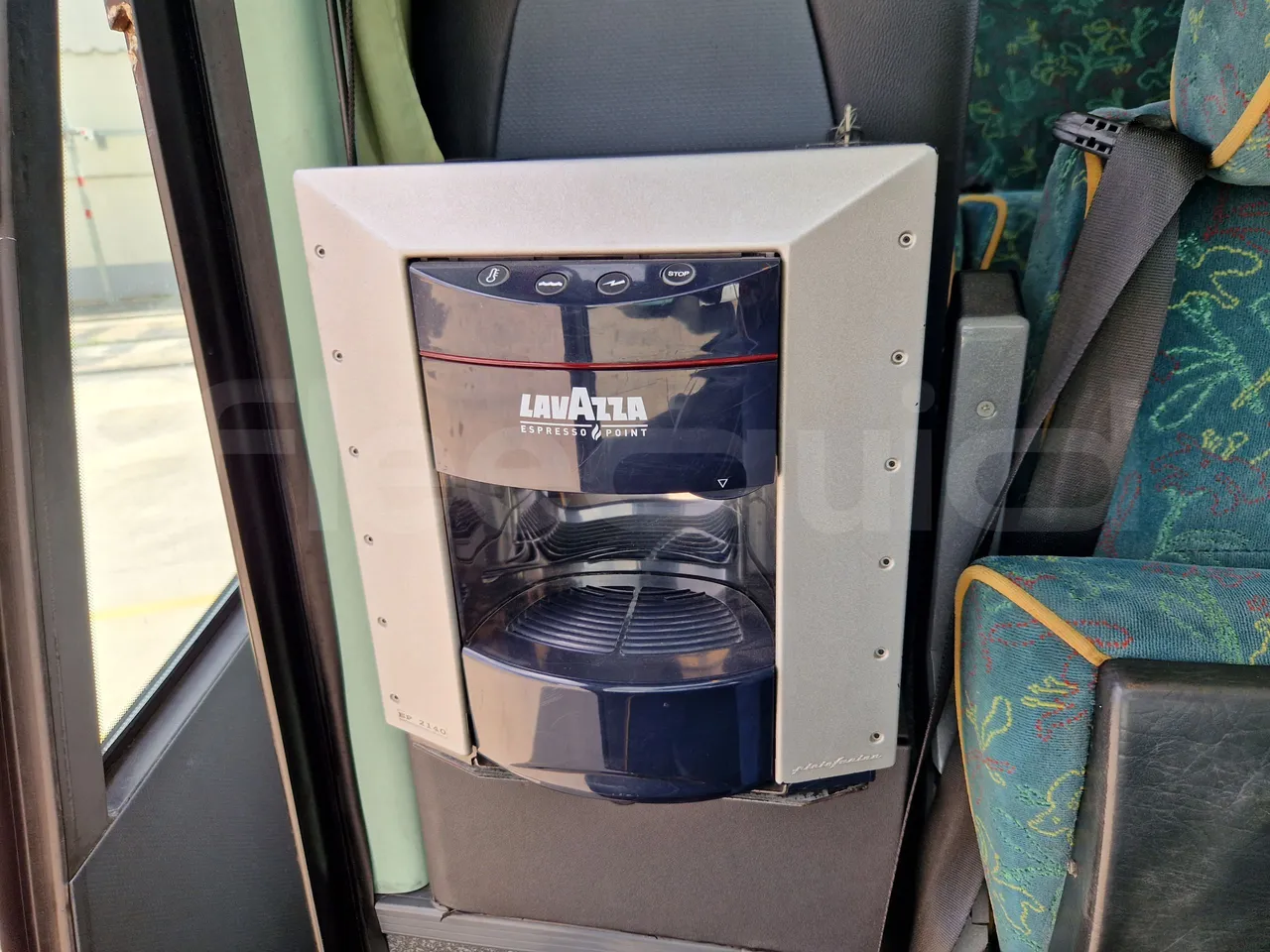 Irizar Scania K380EB - EUR4 - 279kW - 12m - handrails photo