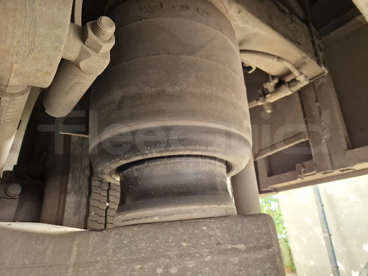 Irizar Scania K380EB - EUR4 - 279kW - 12m - axle 3 air springs 2 left