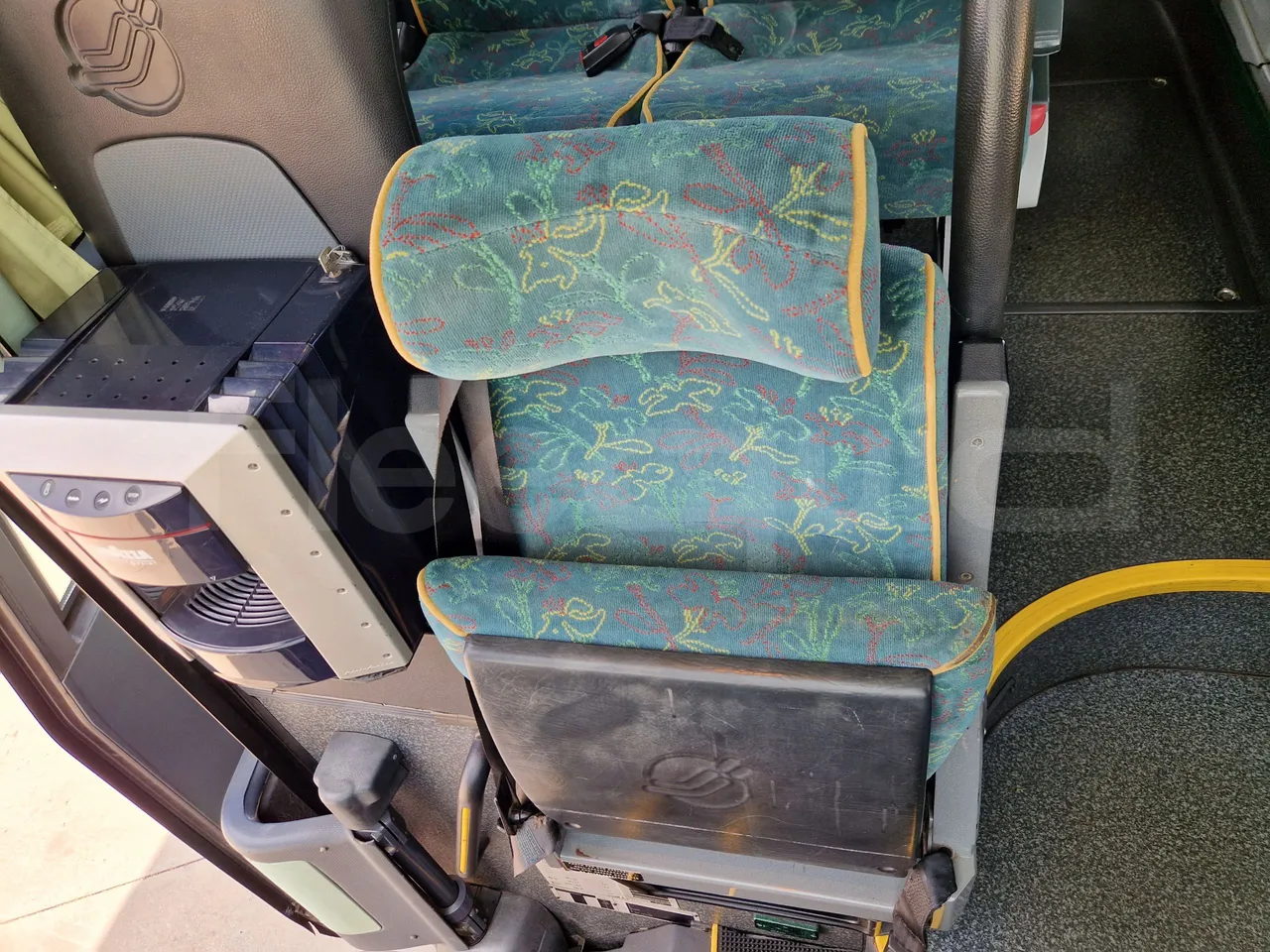 Irizar Scania K380EB - EUR4 - 279kW - 12m - hostess seat photo