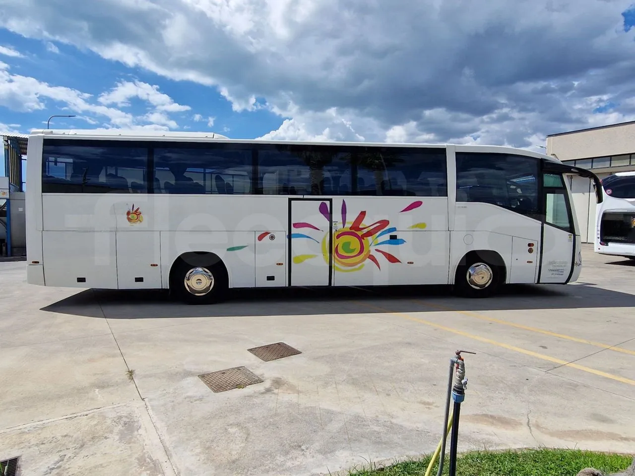 Irizar Scania K380EB - EUR4 - 279kW - 12m - right side doors closed