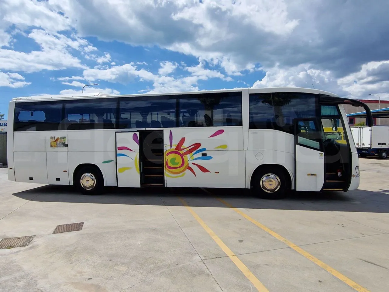 Irizar Scania K380EB - EUR4 - 279kW - 12m - right side doors open