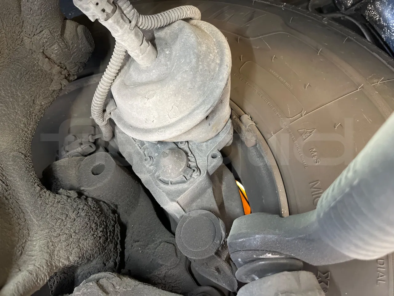 Setra S531 DT - EUR6 - 375kW - 14m - axel 3 caliper brakes left