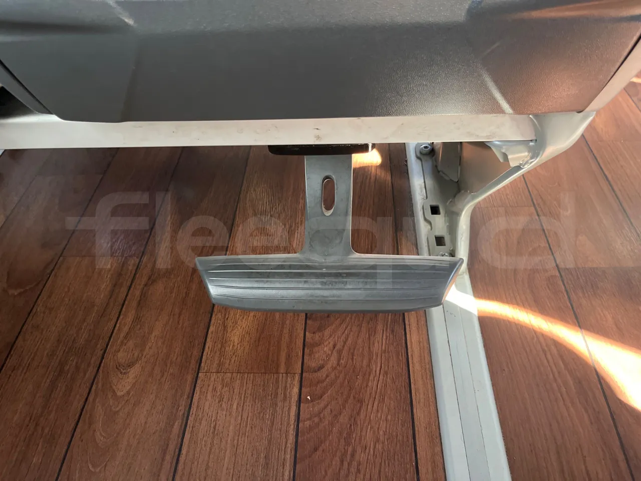 Setra S531 DT - EUR6 - 375kW - 14m - footrest detail photo