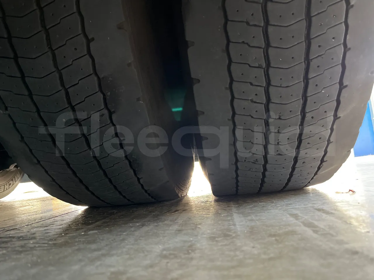Setra S531 DT - EUR6 - 375kW - 14m - tread condition second axle tires left