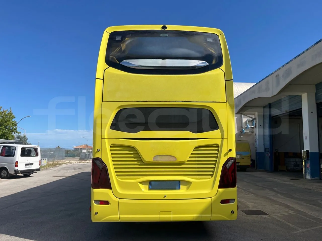 Setra S531 DT - EUR6 - 375kW - 14m - rear hatch closed