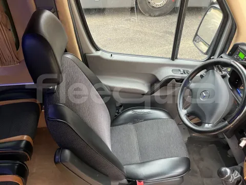 Mercedes-Benz Sprinter Bus prestige - EUR6 - 140kW - 7.765m - Image