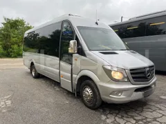 Mercedes-Benz Sprinter Bus prestige - EUR6 - 140kW - 7.765m - 3/4 front right doors