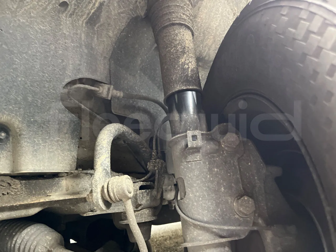 Mercedes-Benz Sprinter Bus prestige - EUR6 - 140kW - 7.765m - front shock absorbers left