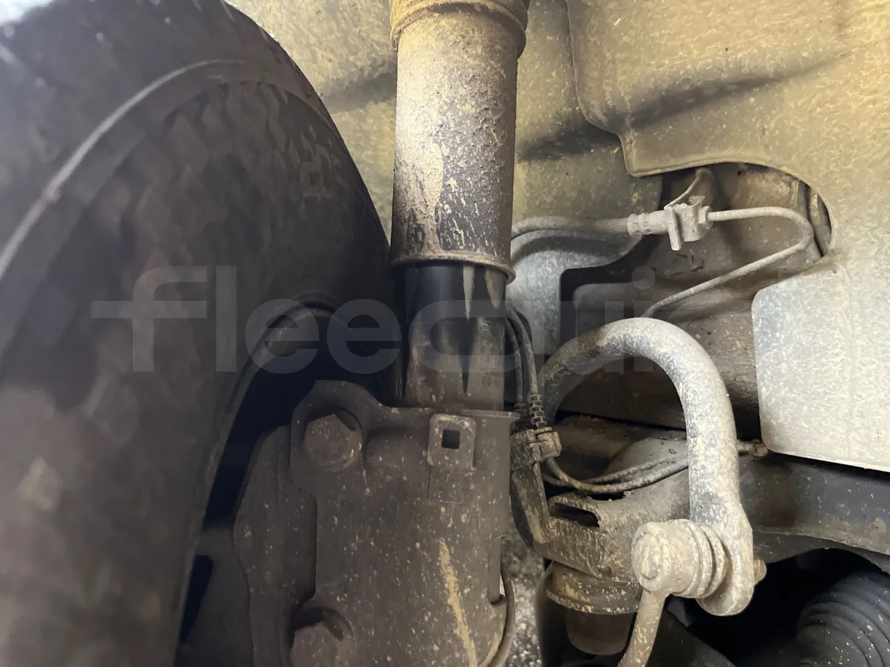Mercedes-Benz Sprinter Bus prestige - EUR6 - 140kW - 7.765m - front shock absorbers right