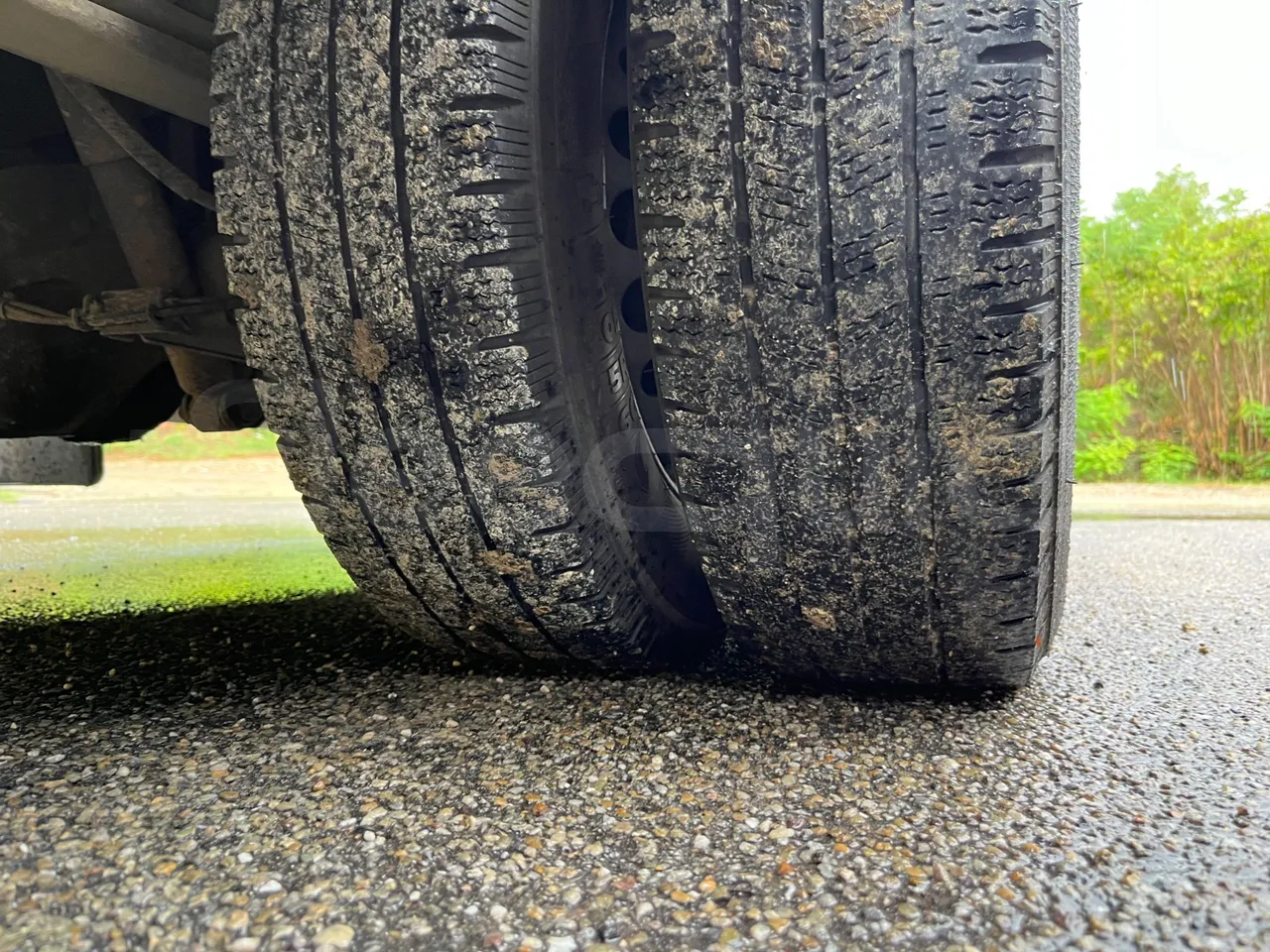 Mercedes-Benz Sprinter Bus prestige - EUR6 - 140kW - 7.765m - tread condition front tires left