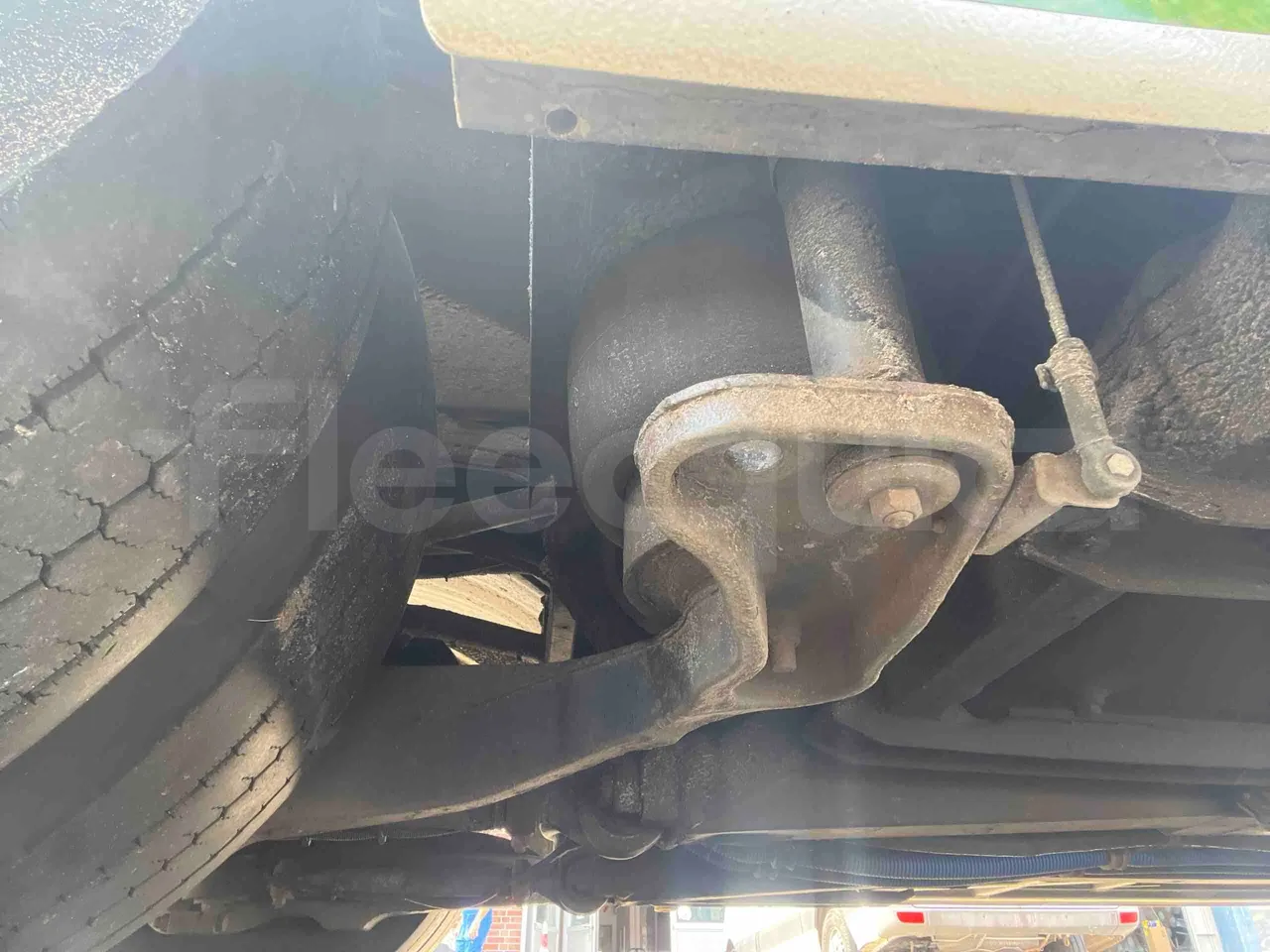 Solaris Urbino - Second Axle Caliper Brakes Left Side