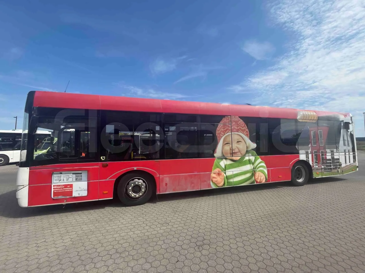 Solaris Urbino - Left Side