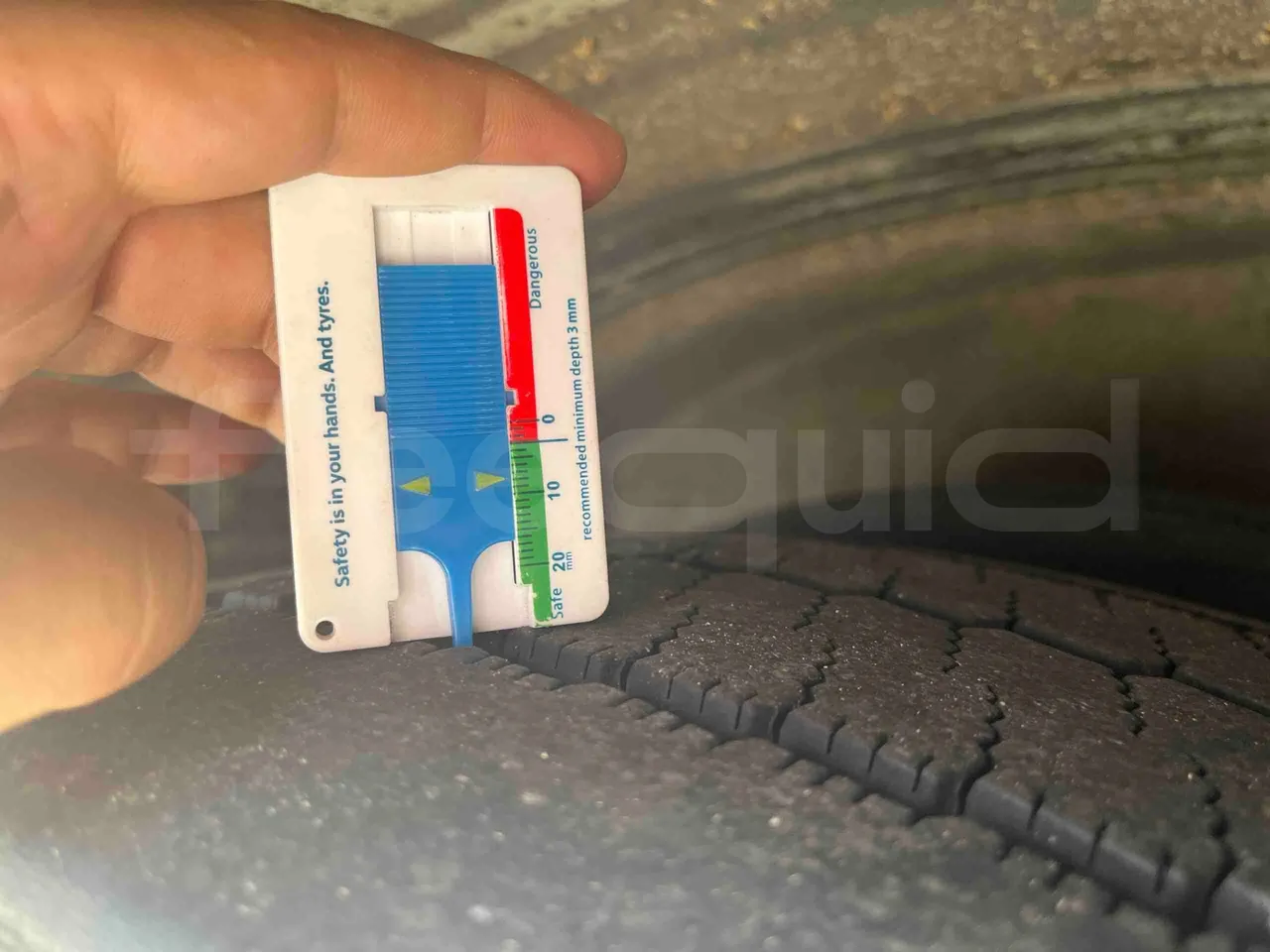 Solaris Urbino - First Axle Left Side: Tyre Tread