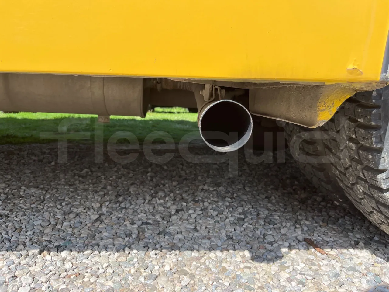 Iveco Cacciamali C5057 -EUR3 - 154kW-8.28m - exhaust photo