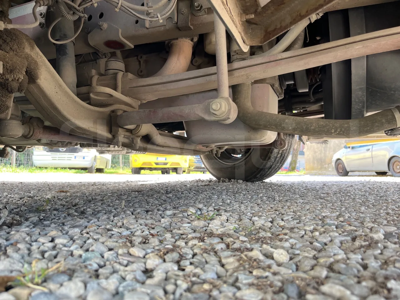 Iveco Cacciamali C5057 -EUR3 - 154kW-8.28m - front axle left side