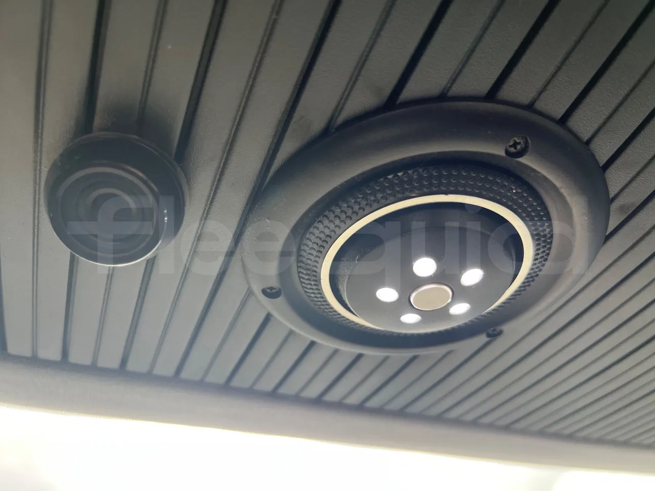 Man Lion's Coach R 07 - Euro 6 - 324 kW - 12 mt - camera accessories photo