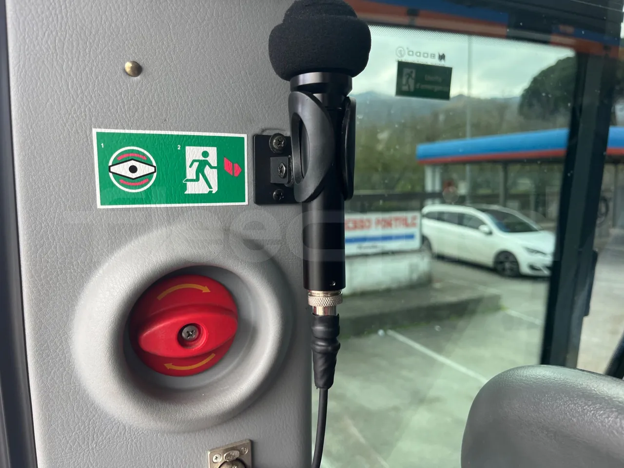 Man Lion's Coach R 07 - Euro 6 - 324 kW - 12 mt - hostes microphone accessories photo