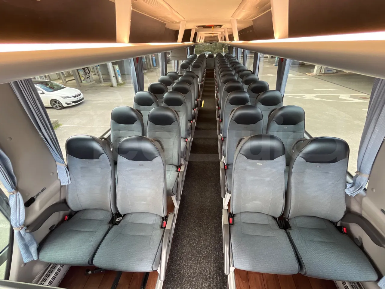 Man Lion's Coach R 07 - Euro 6 - 324 kW - 12 mt - interior reverse seats driver height