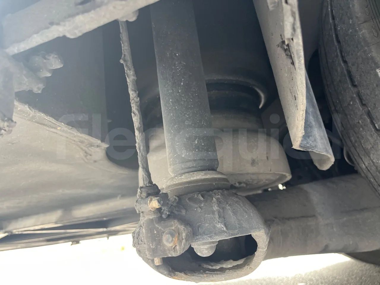 Man Lion's Coach R 07 - Euro 6 - 324 kW - 12 mt - axle 2 shock absorbers 1 right