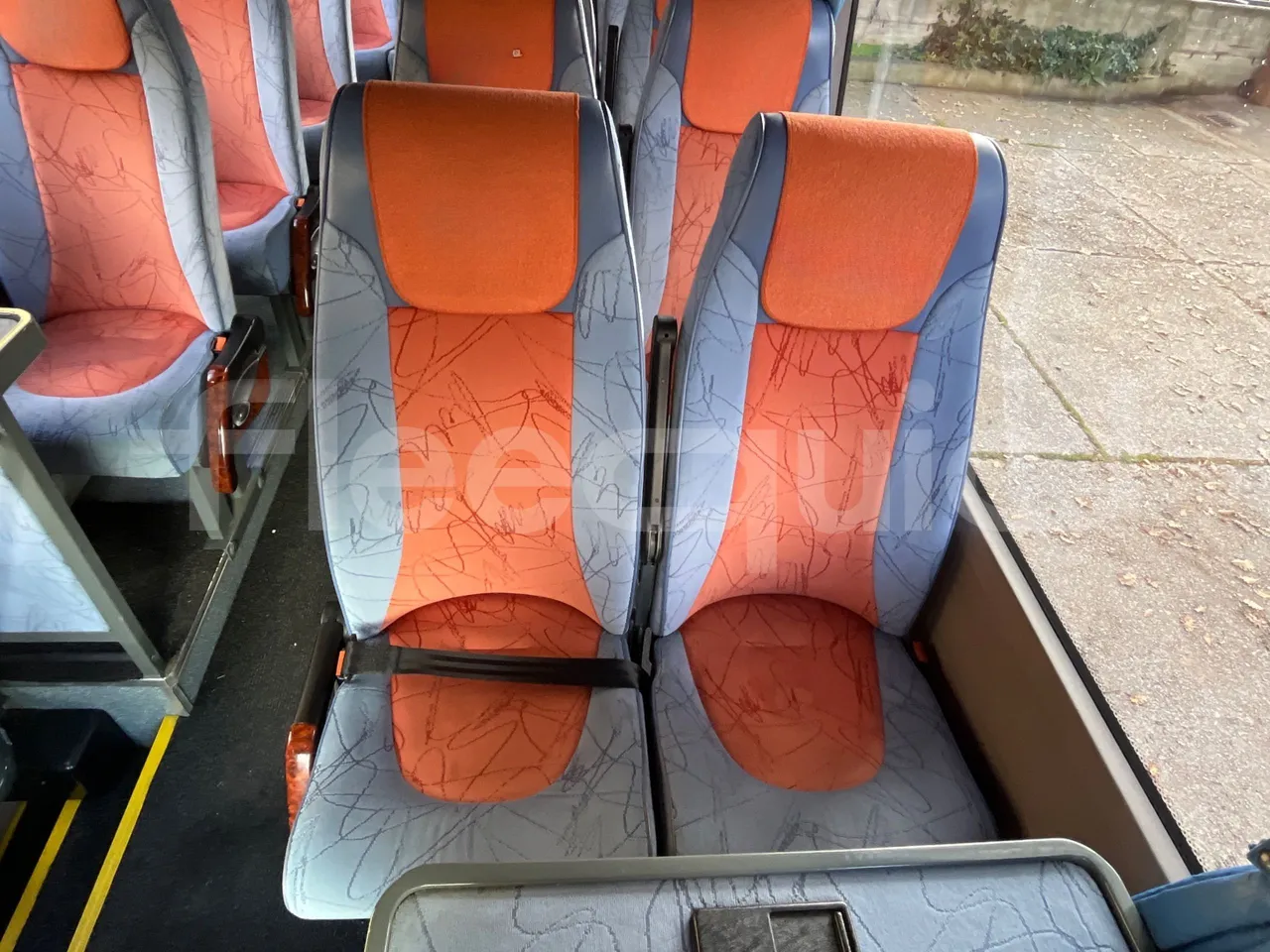 Mercedes-Benz Sprinter AGMB 416CDI/ Euro 3 - 115kW - 6.995 Mt - central seat safety belt