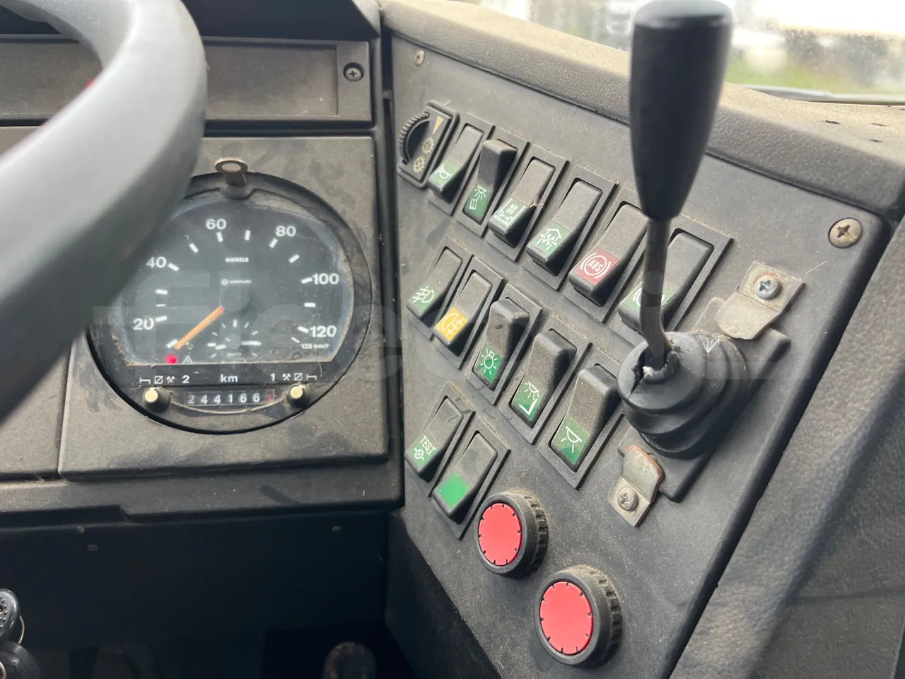 Iveco Orlandi Poker 315E -  EUR1 - 130kW - 7.580m - onboard devices 1