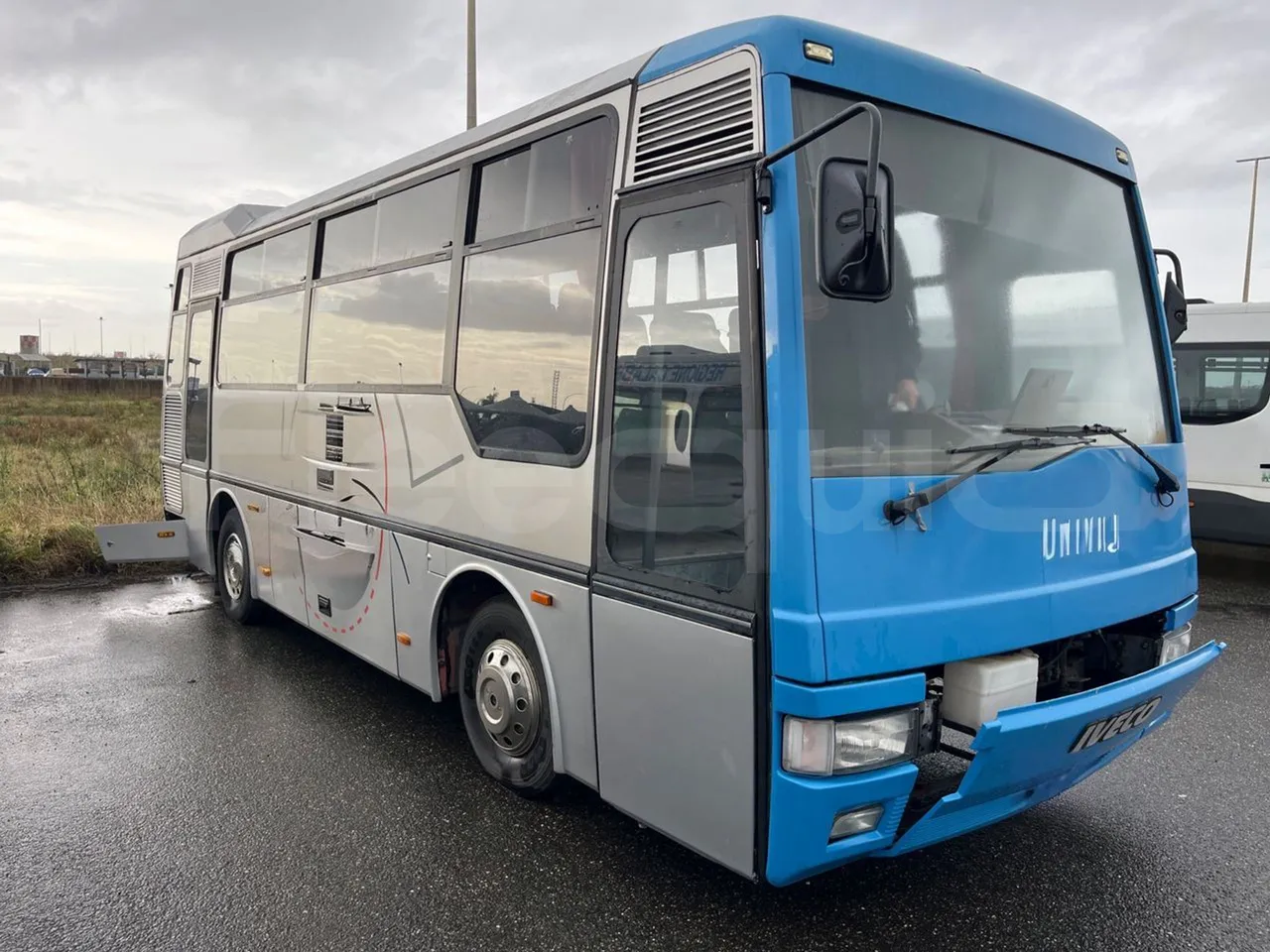 Iveco Orlandi Poker 315E -  EUR1 - 130kW - 7.580m - Base cover photo