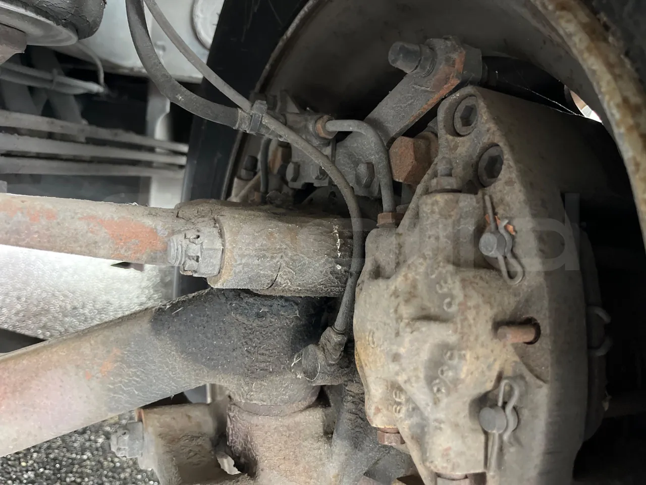 Iveco Orlandi Poker 315E -  EUR1 - 130kW - 7.580m - front brake calipers right