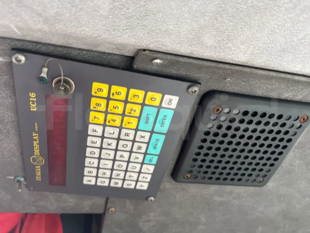 Iveco Orlandi Poker 315E -  EUR1 - 130kW - 7.580m - handrails photo