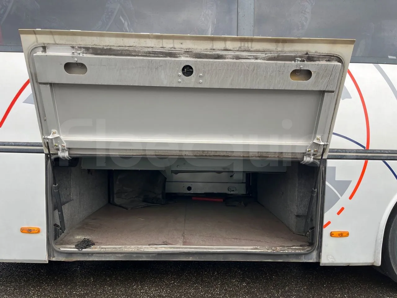 Iveco Orlandi Poker 315E -  EUR1 - 130kW - 7.580m - luggage rack photo