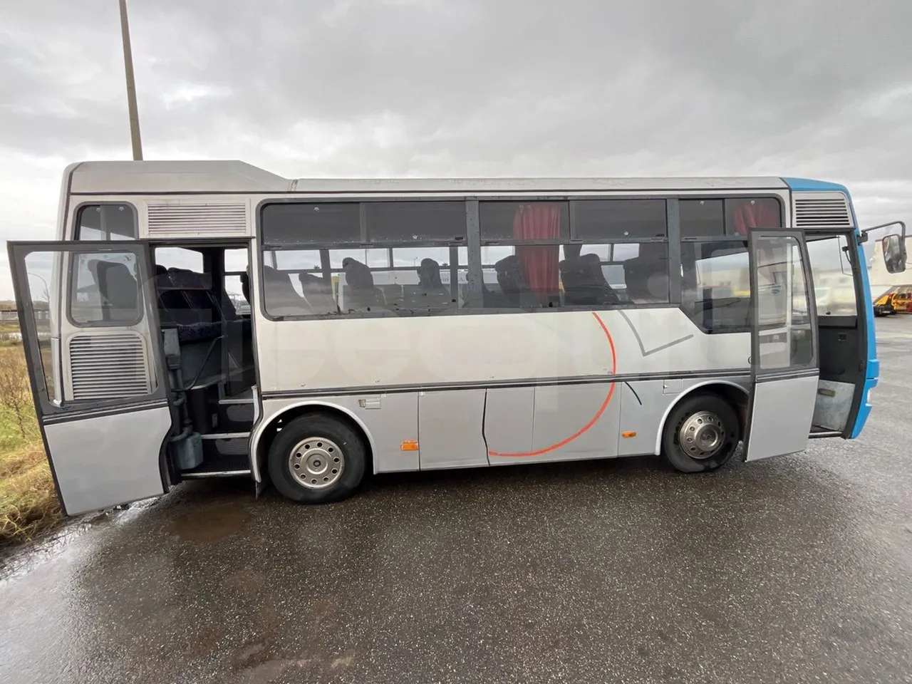 Iveco Orlandi Poker 315E -  EUR1 - 130kW - 7.580m - right side doors open