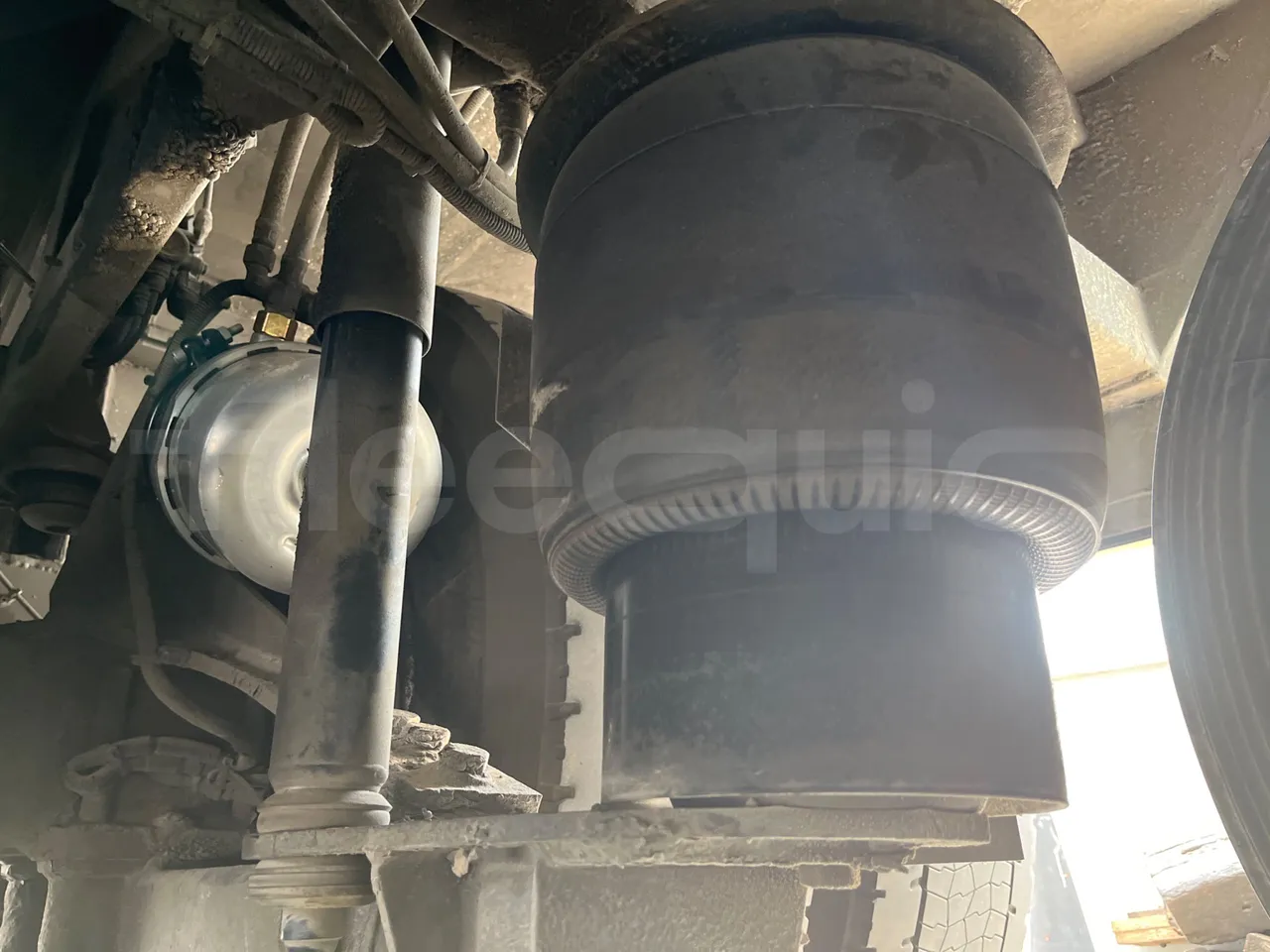 Setra S328 DT - EUR2 - 385kW -12m - axel 2 air springs 2 right