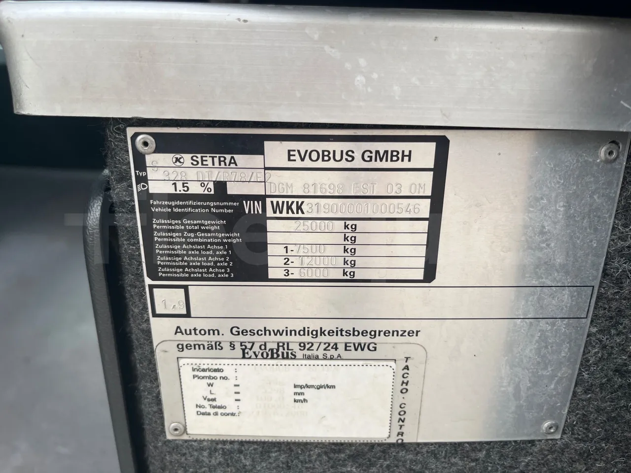 Setra S328 DT - EUR2 - 385kW -12m - chassis VIN photo (mandatory for bus to scrap)
