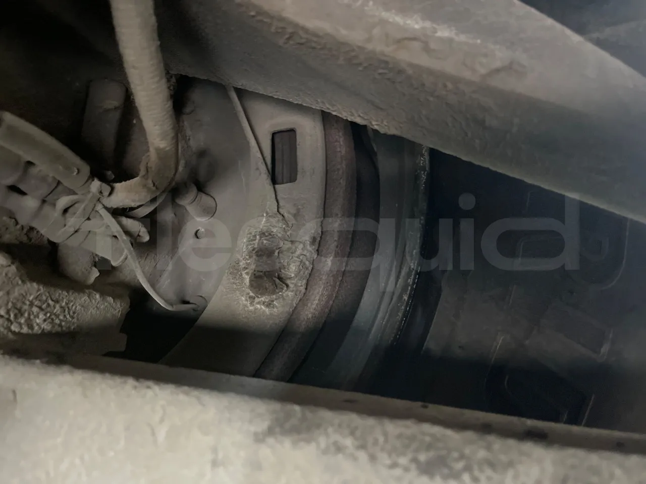 Setra S328 DT - EUR2 - 385kW -12m - axle 2 discs right