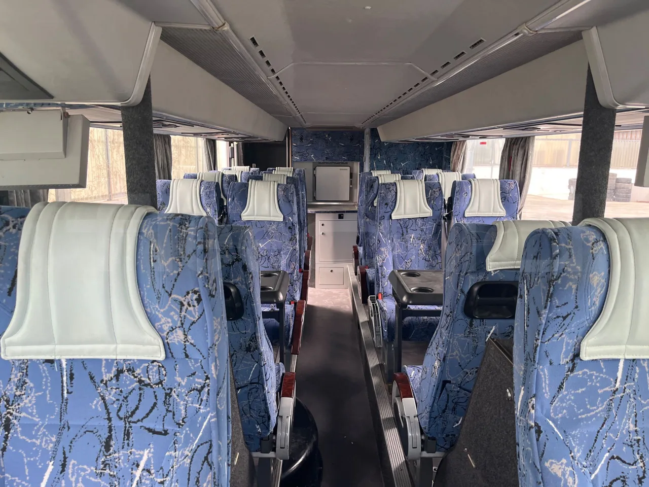Setra S328 DT - EUR2 - 385kW -12m - interior reverse seats driver height (mandatory for bus to scrap)