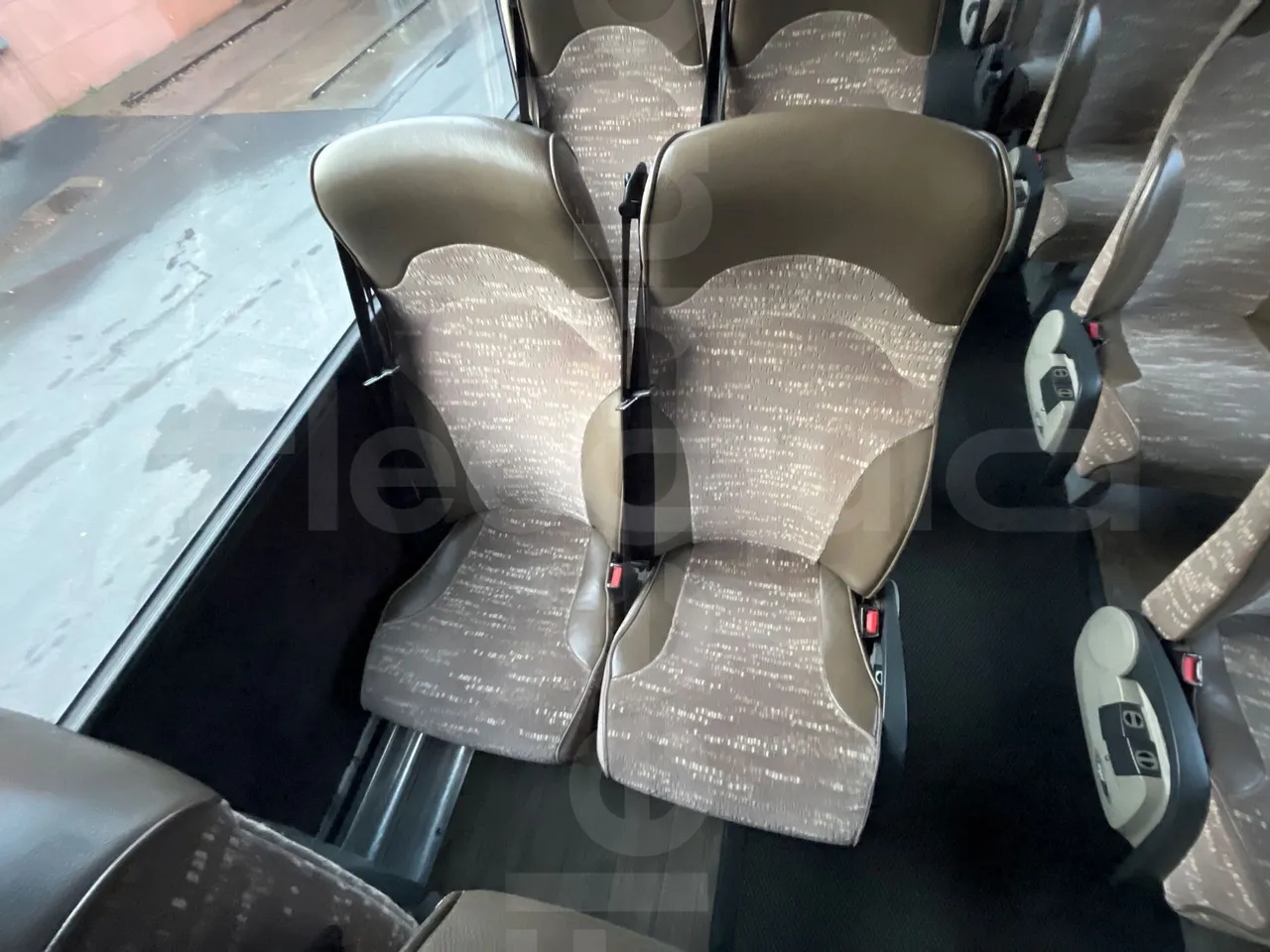 Vdl Bova Futura FHD 127-365T ES - single seat detail