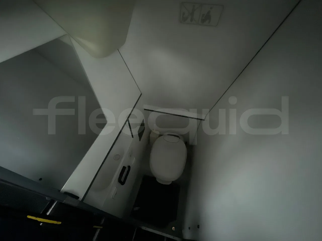 Vdl Bova Futura FHD 127-365T ES - disabled area photo