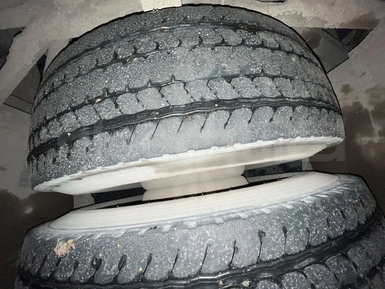 Vdl Bova Futura FHD 127-365T ES - axle 2 discs left