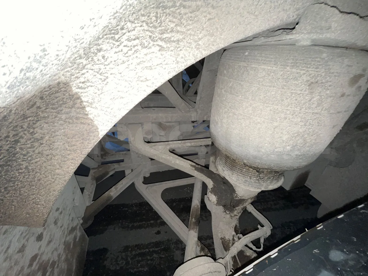 Vdl Bova Futura FHD 127-365T ES - front shock absorbers left