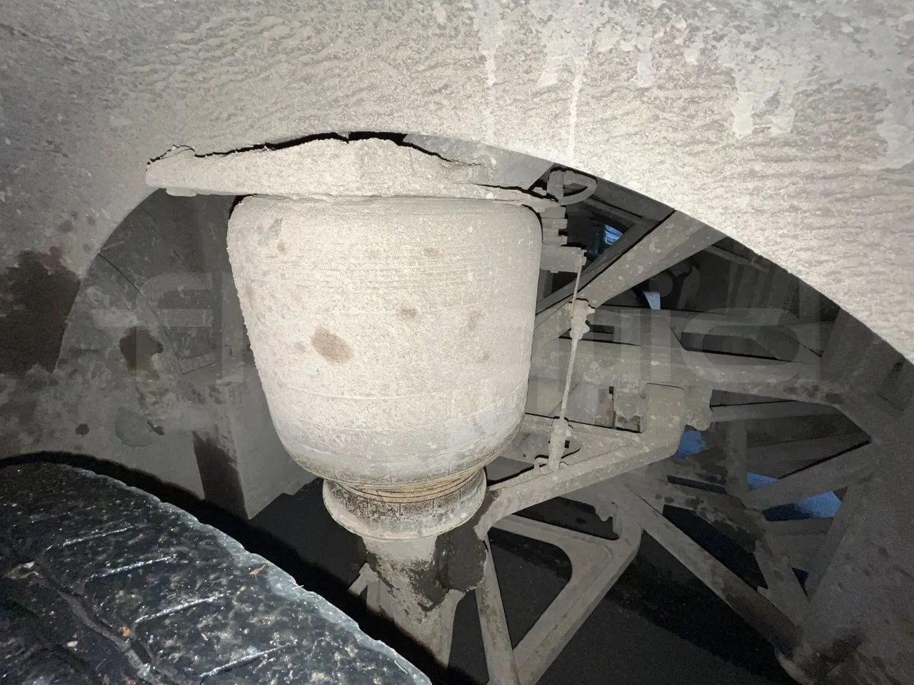 Vdl Bova Futura FHD 127-365T ES - front shock absorbers right