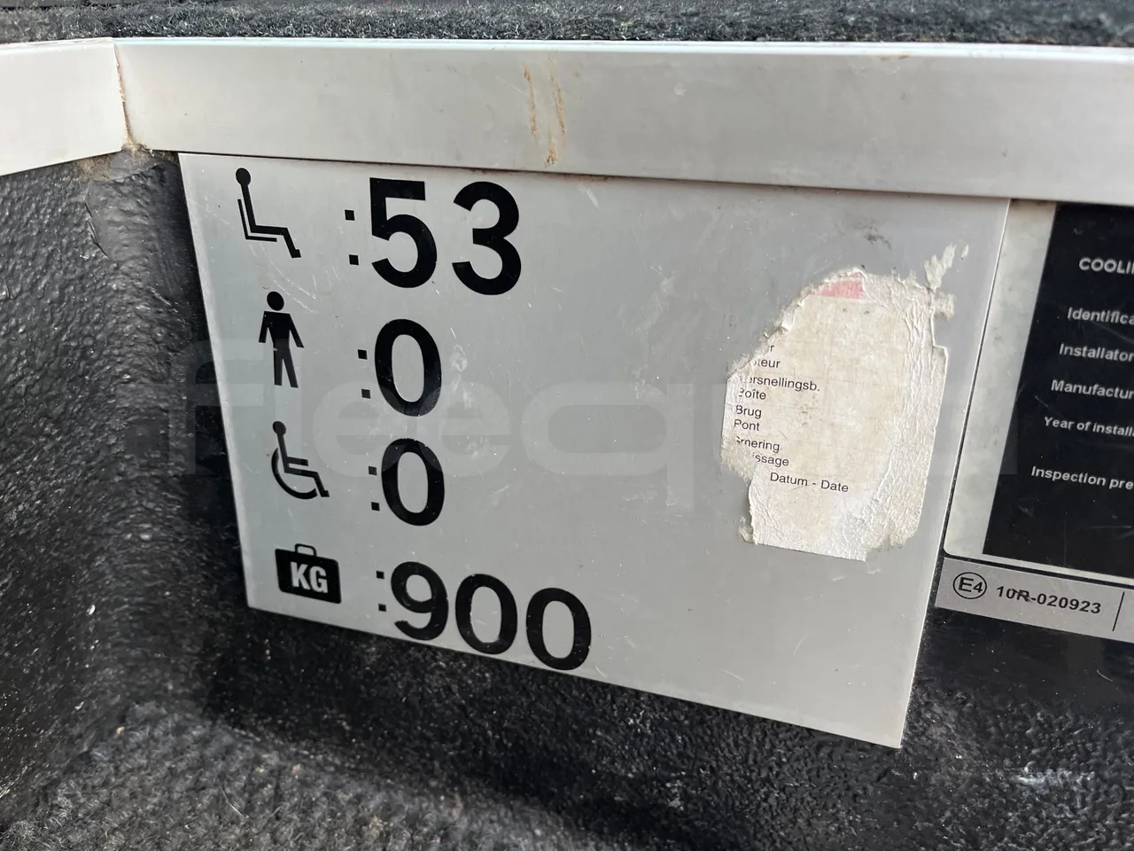 Vdl Bova Futura FHD 127-365T ES - seat plate photo