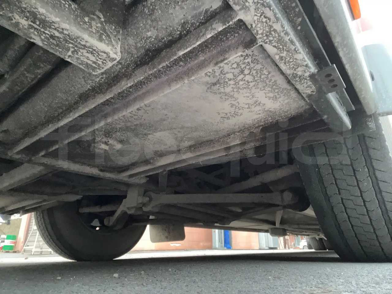 Vdl Bova Futura FHD 127-365T ES - front axle left side