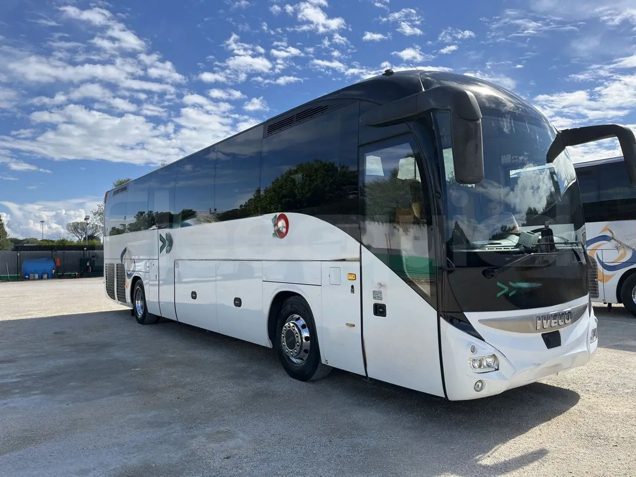 Iveco Magelys SFR2XX - Euro6 - 12,83m - 294kw - Base cover photo