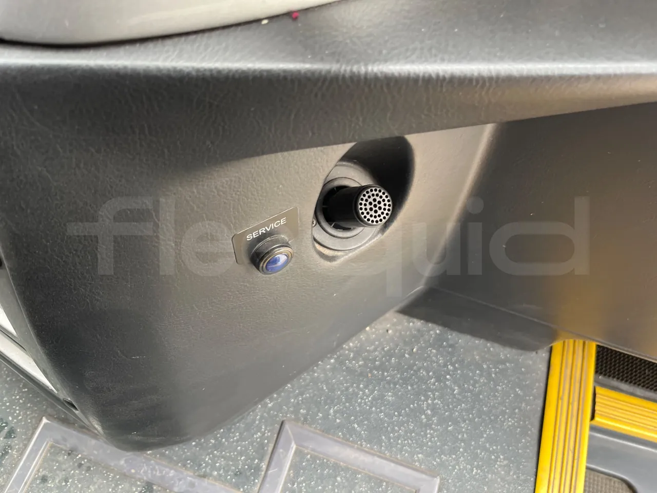 Temsa Safari RD R A T-I53 - Euro 5 - 266 kw - 12.200 mt - hostes microphone accessories photo