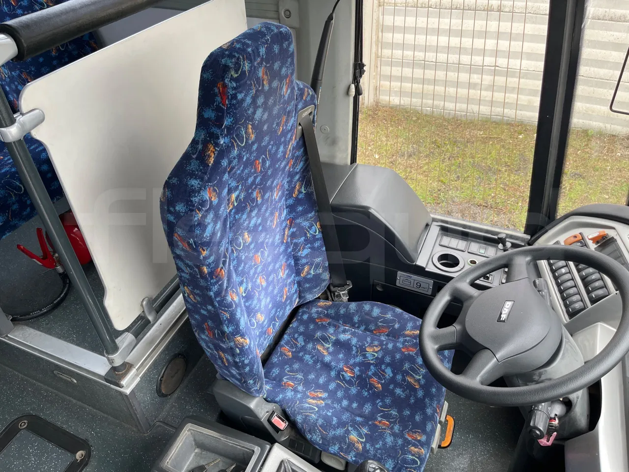 Temsa Safari RD R A T-I53 - Euro 5 - 266 kw - 12.200 mt - driver's seat photo