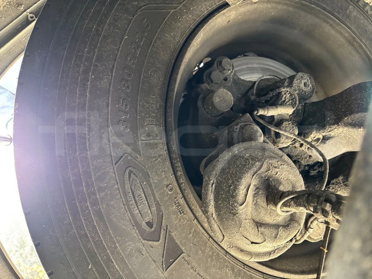 Setra S431 DT - EURO5 - 375kwH - 13.89m - axel 3 caliper brakes left