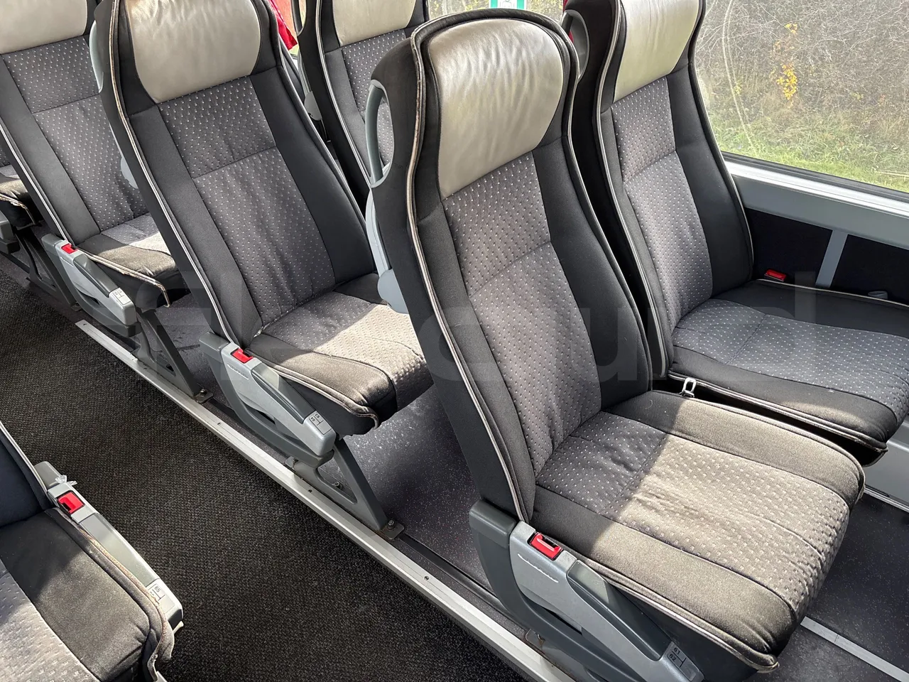 Setra S431 DT - EURO5 - 375kwH - 13.89m - single seat detail