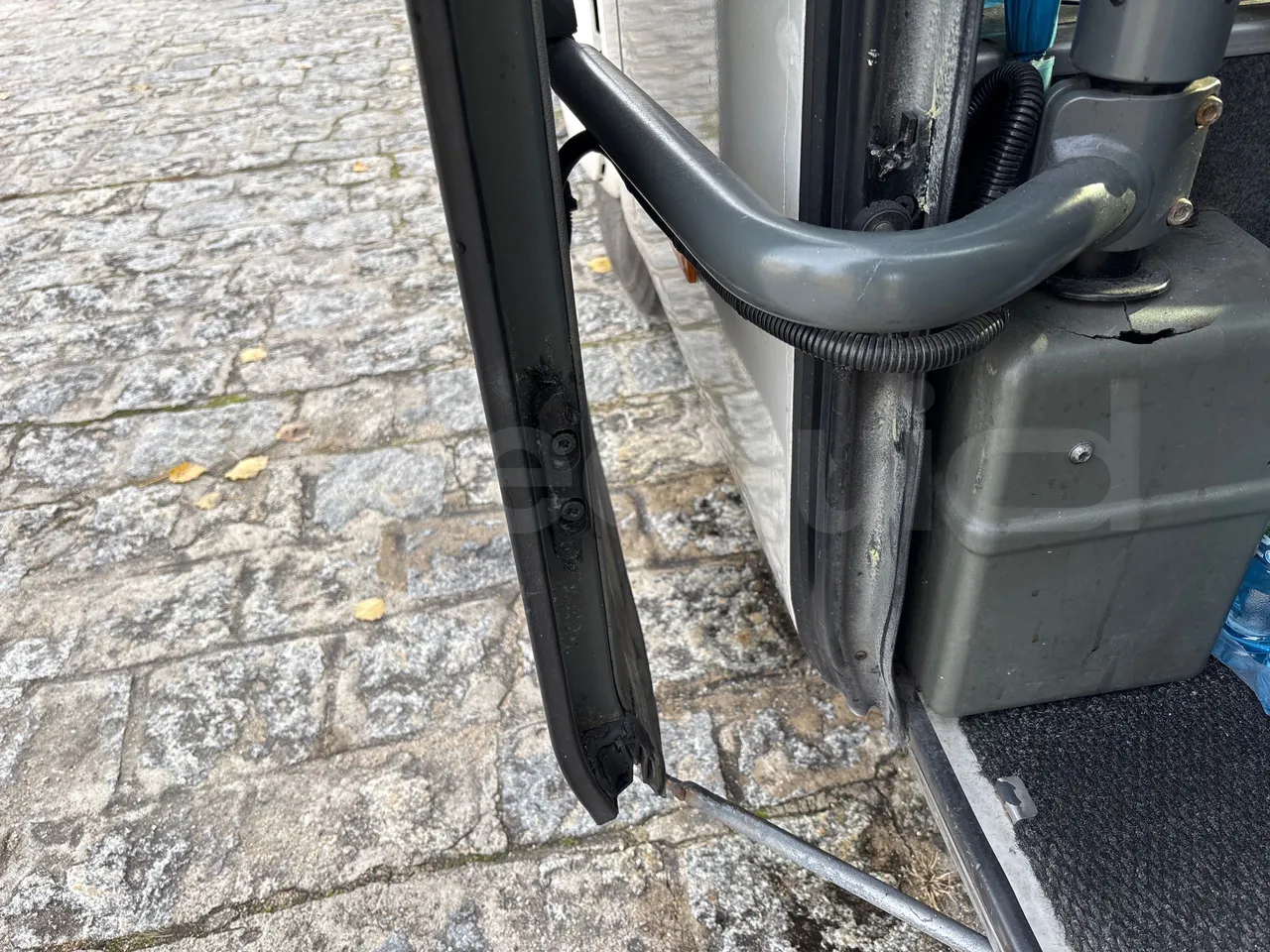 Setra S431 DT - EURO5 - 375kwH - 13.89m - door mechanism photo