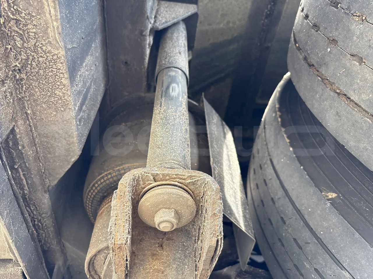 Setra S431 DT - EURO5 - 375kwH - 13.89m - axle 2 shock absorbers 1 left