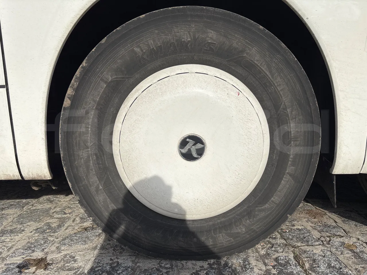 Setra S431 DT - EURO5 - 375kwH - 13.89m - rear left tire photo